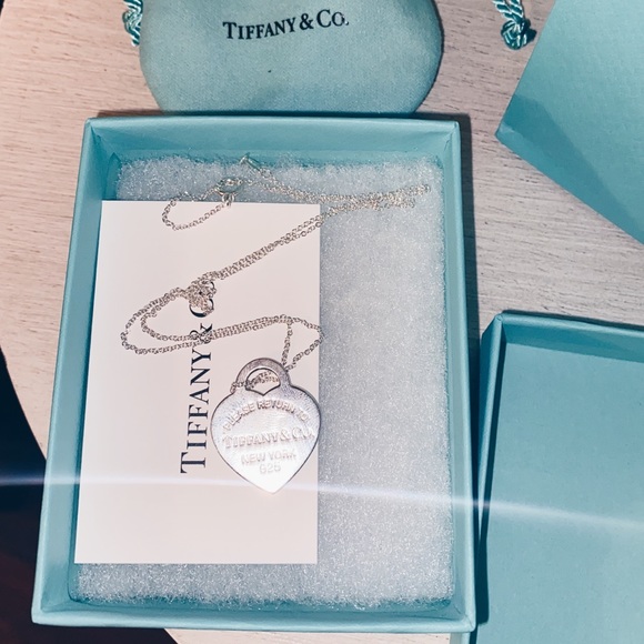 Brand new Return to Tiffany necklace  & Kate Spade handbag bundle - Picture 5 of 10